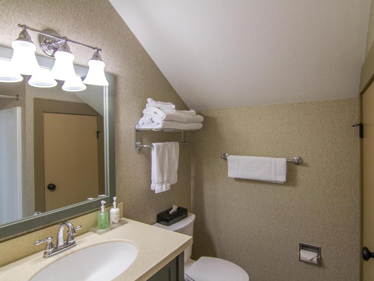 Spacious 2 Bed Condo At Crystal Mountain Resort Thompsonville Ngoại thất bức ảnh